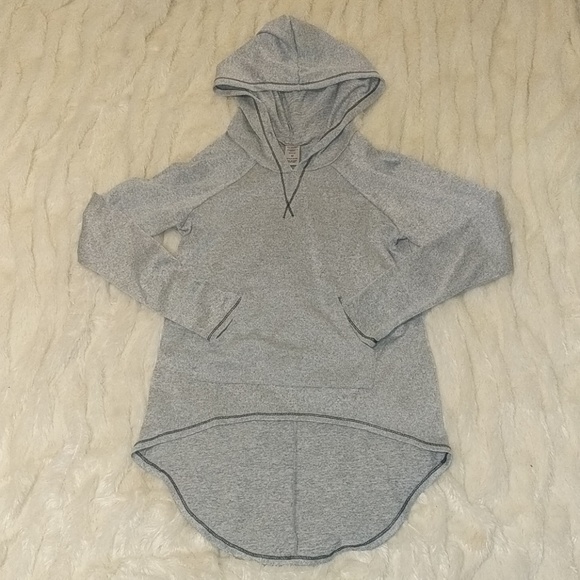Charlotte Russe Tops - Heathered Grey Hi-Low Pocketed Hoodie